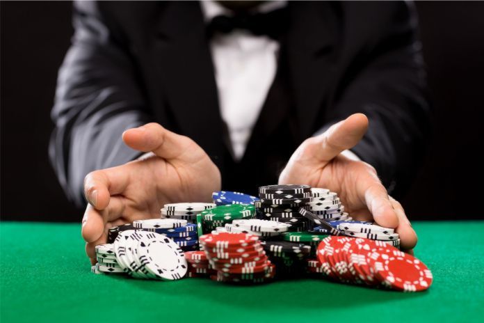 Pros y contras de jugar en un casino o casa de apuestas real