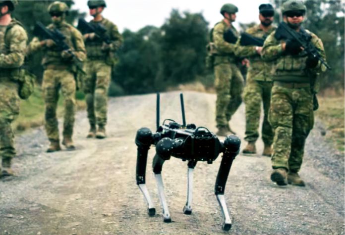 Militares ensayan señales mentales con IA para controlar roboperros de combate